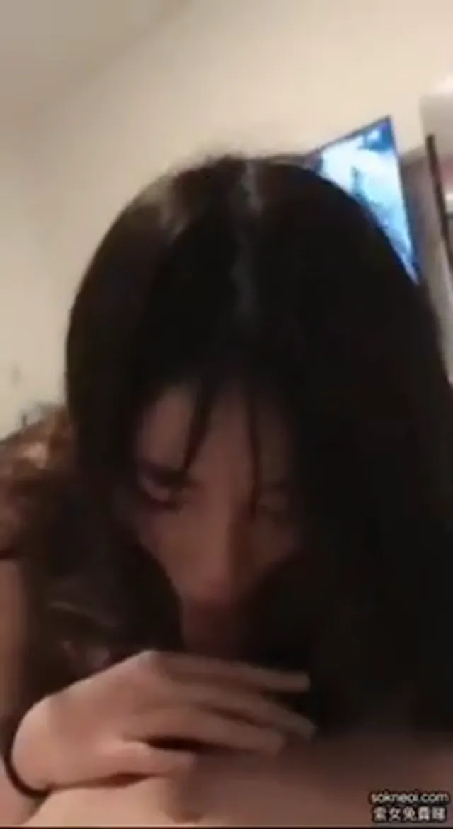 【李芷霖偷吃影片外流合集】味全龍啦啦隊女孩疑似流出床戰自拍