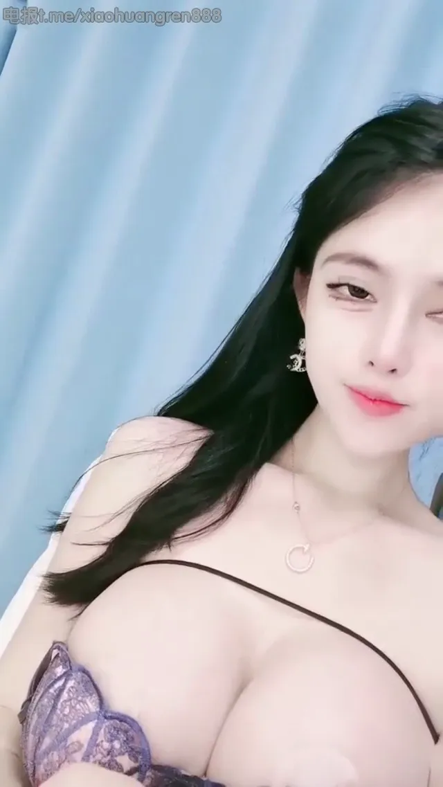 你確定能抵抗這樣的穿搭誘惑嗎？😏