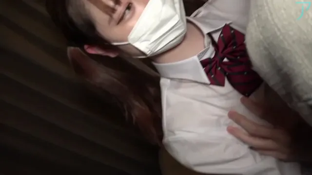 素人FC2無碼  青春期的肉体連續中出粉色內衣正妹