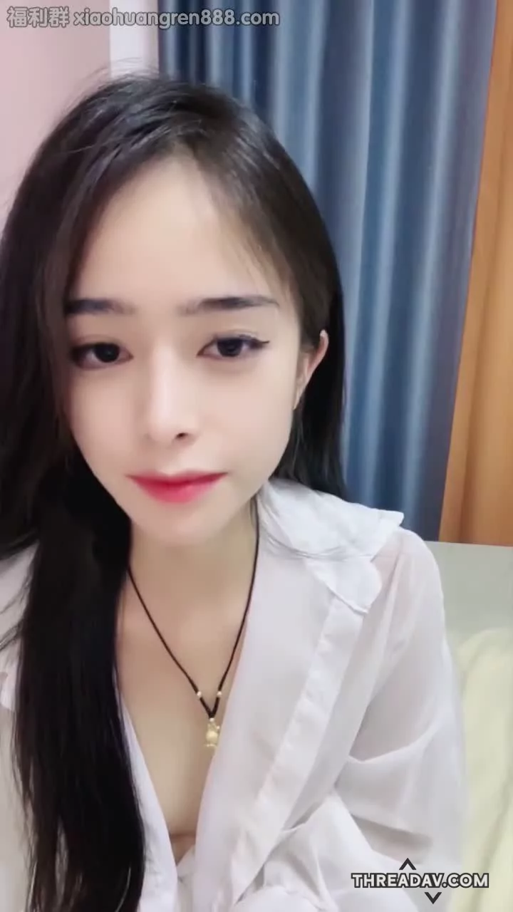盛世容颜~性感女神~道具狂插~地板喷了一圈