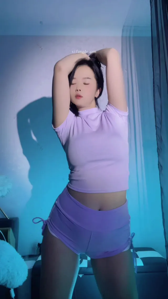 大奶禦姐臉穴同框自慰大跳裸舞