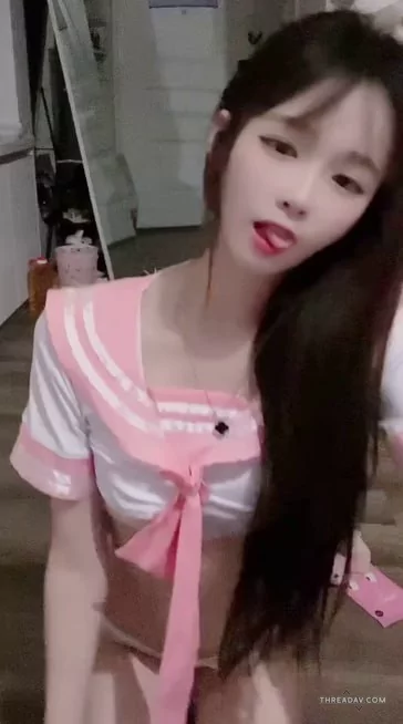 快手精神小妹猫千千土豪私人定制抠逼自慰福利姬视频曝光