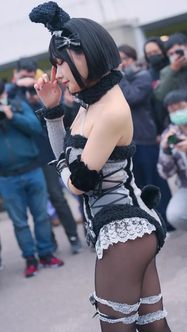 leeloo《五官精緻小巧可愛的韓國妹妹》圓山花博_FF44