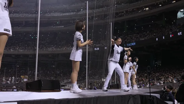 炸裂陳子豪中華隊國際賽限定版_四機拍攝_世界名曲還是聽得到