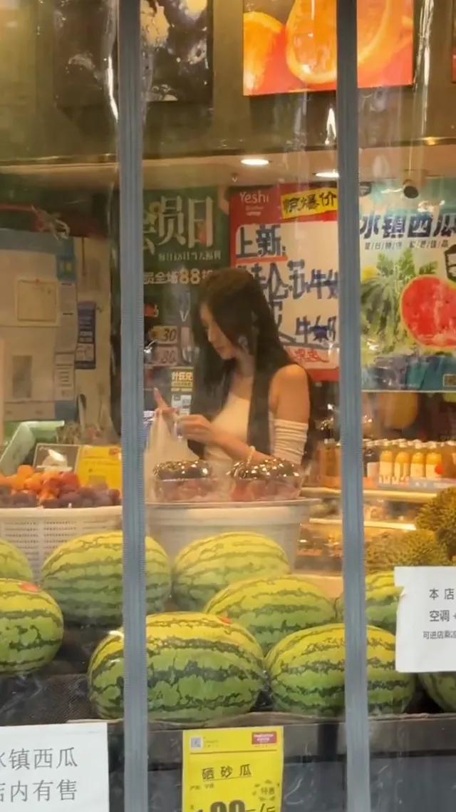 愛你是孤單的心事
