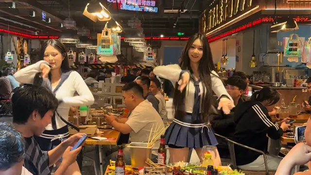 不戀愛沒關係，但燒烤我先動筷！😋