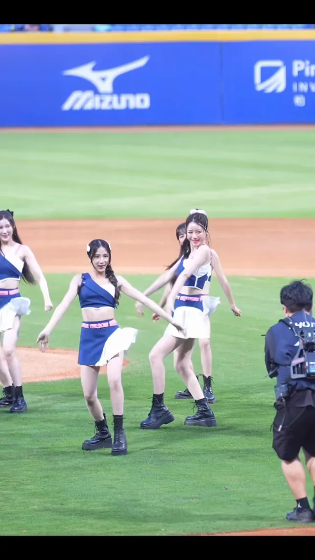 #이아영 #치어리더#모델#李雅英이아영#富邦悍將 #fubonangels#新莊城堡