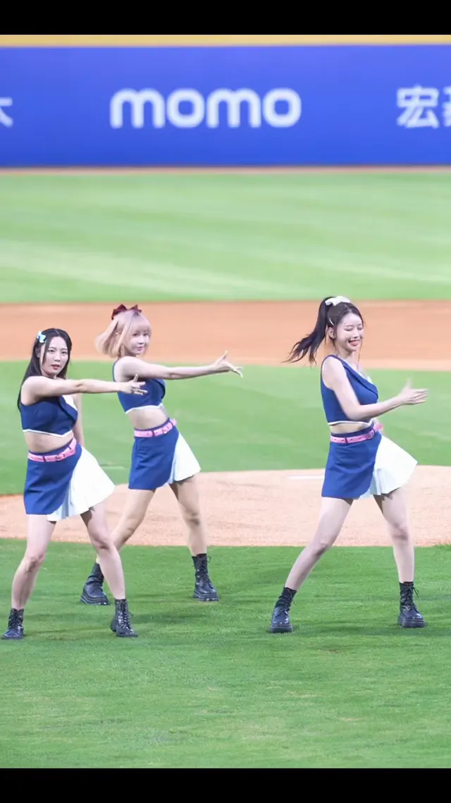 #이아영 #치어리더#모델#李雅英이아영#富邦悍將 #fubonangels#新莊城堡