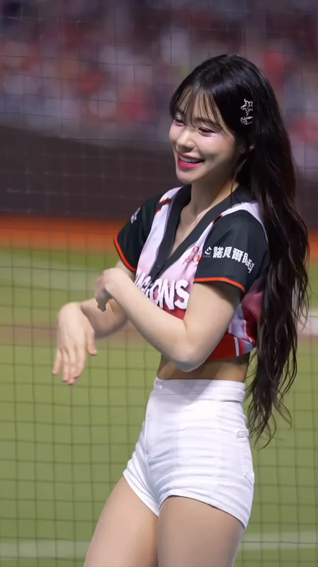 多慧神經緊繃 @le_dahye#이다혜#치어리더#李多慧#cheerleaders#台湾野球チア#小龍女