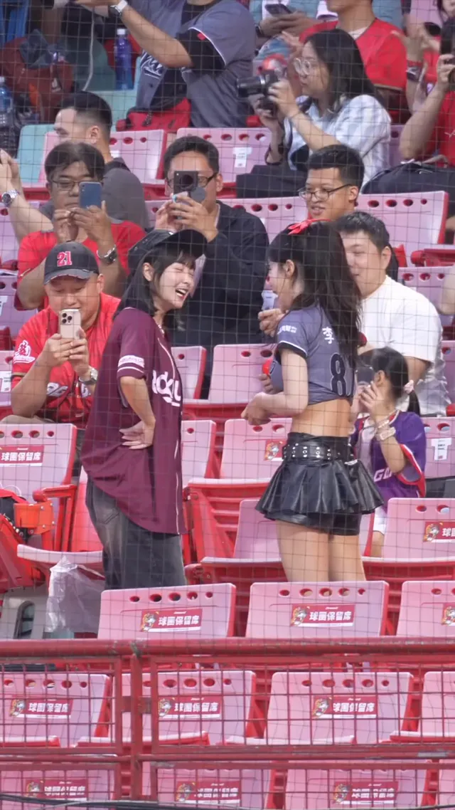 多慧氣勢略勝籃籃😀 @le_dahye#이다혜#치어리더#李多慧#cheerleaders#台湾野球チア#小龍女