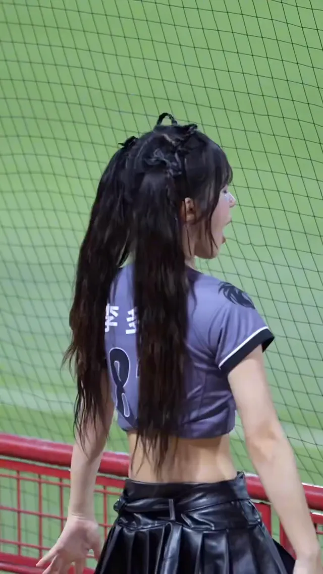 多慧是歐洲人 @le_dahye#이다혜#치어리더#李多慧#cheerleaders#台湾野球チア#小龍女