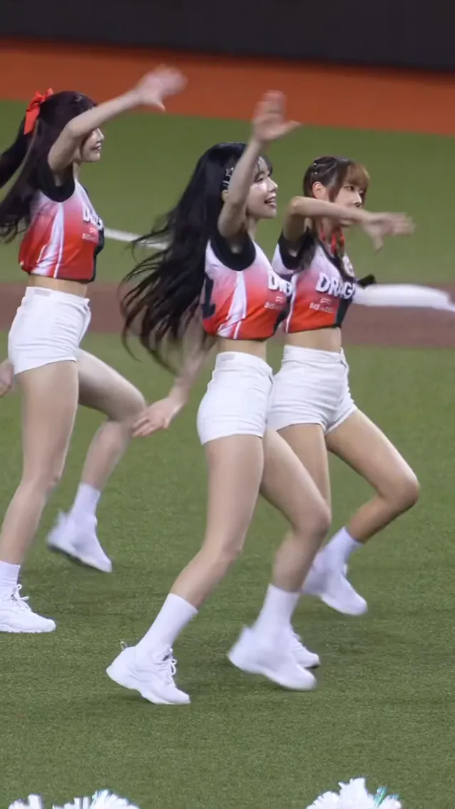 Dahye 好棒的組合 @lee_dahye#이다혜#치어리더#李多慧#cheerleaders#台湾野球チア#小龍女