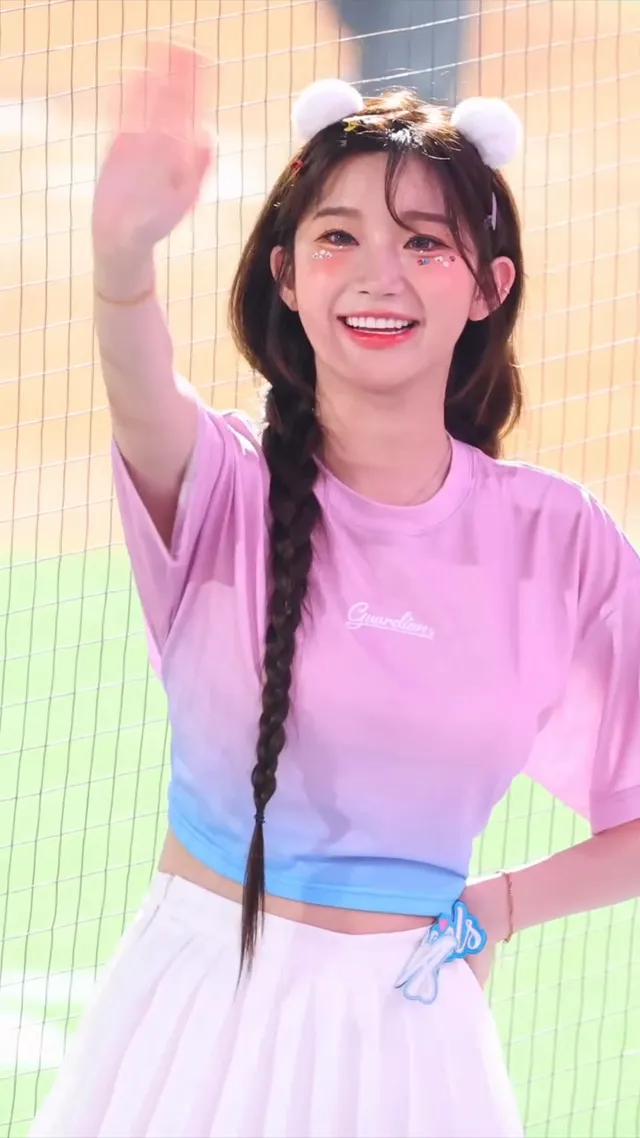 李珠珢看到誰了😀 #이주은#李珠珢#LeeJuEun#fubonangels