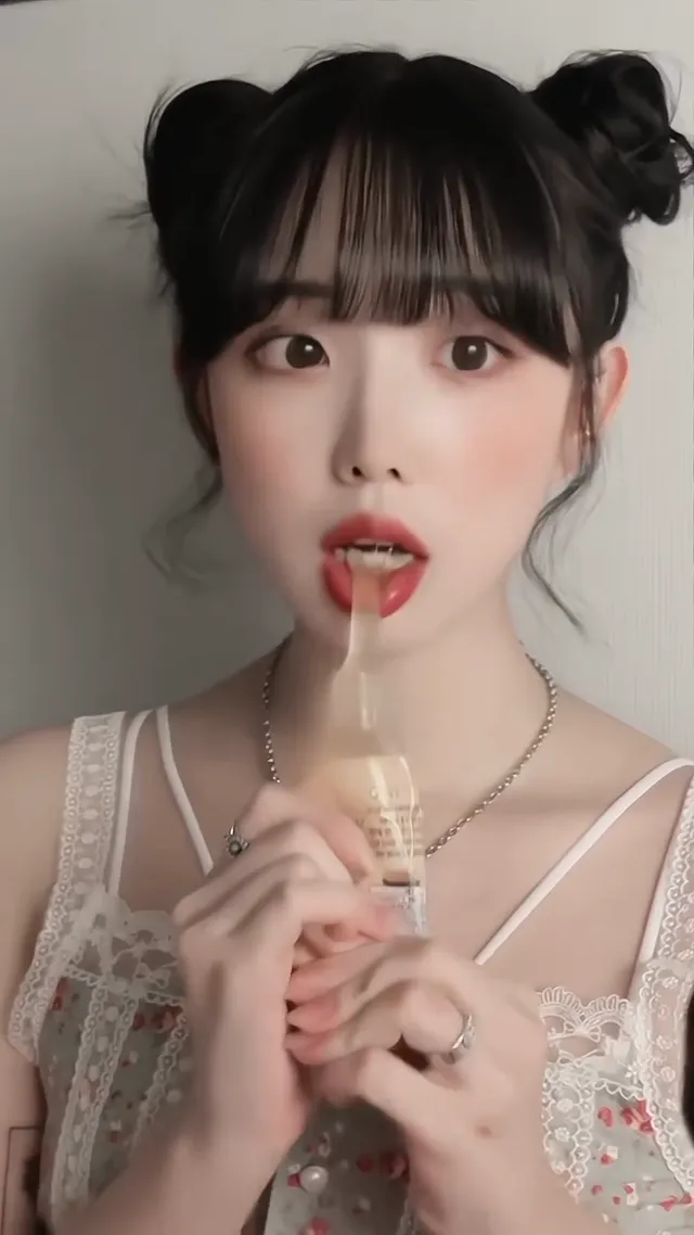 吃東西不要亂吃  等等被阿嬤罵