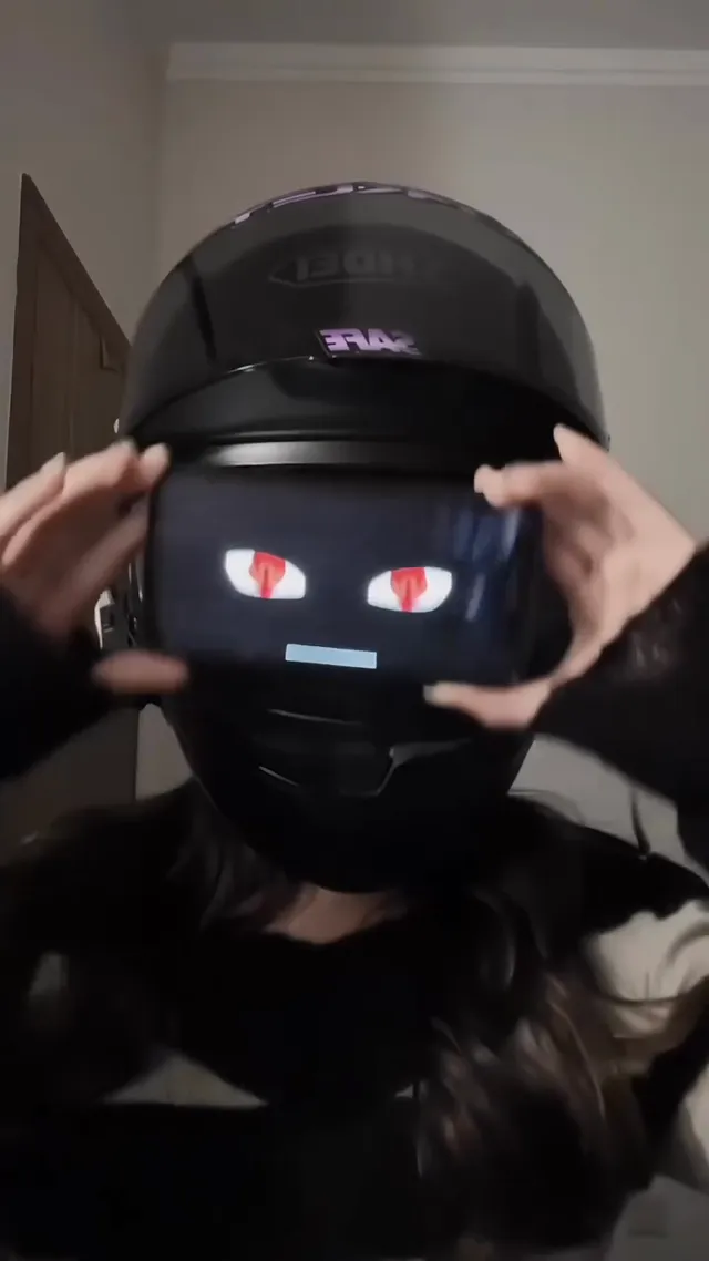 多看我三秒 小心中了愛上我的幻術