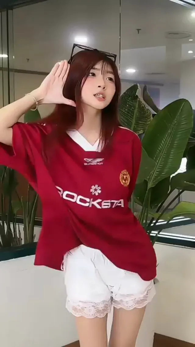 這不是跳舞，是撒糖啊🍬