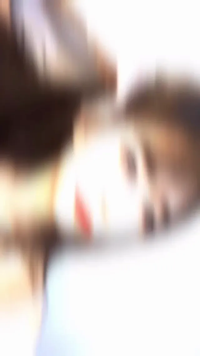 男生和女生对视，闪躲是喜欢or直视是喜欢？ #眼睛里有你 #只看眼睛有一些深情吗 #你敢不敢直视我的眼睛