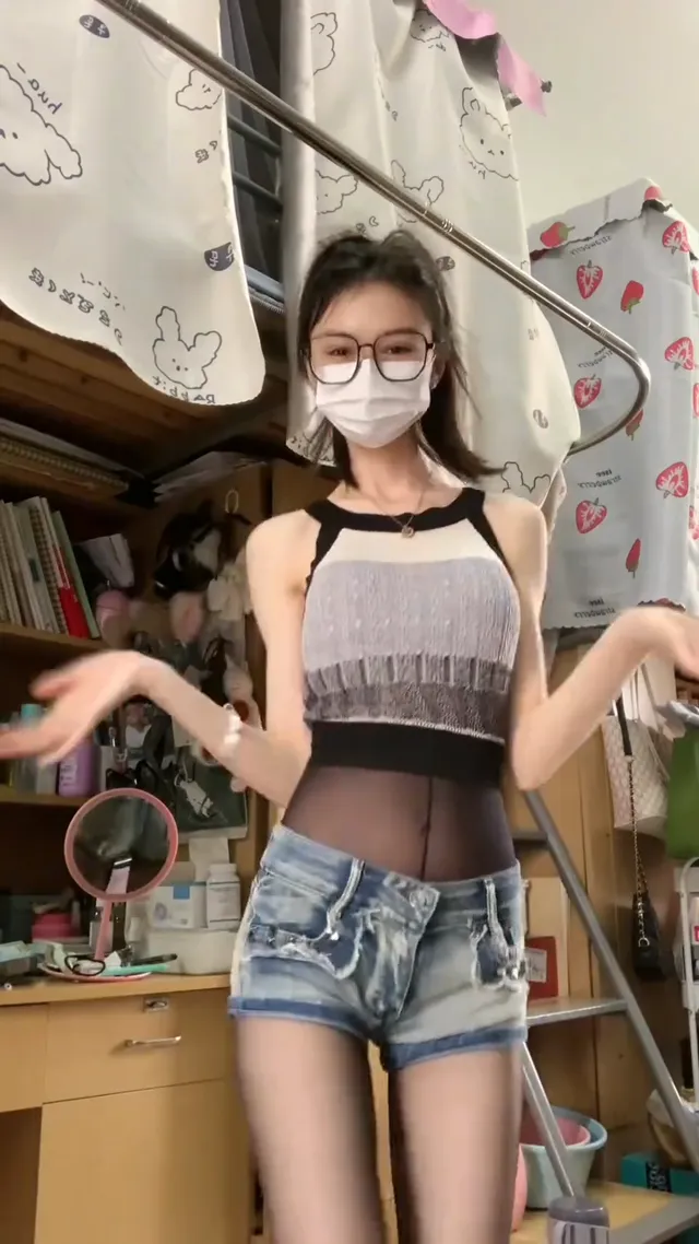 第一眼看胳肢窝的是这个👍