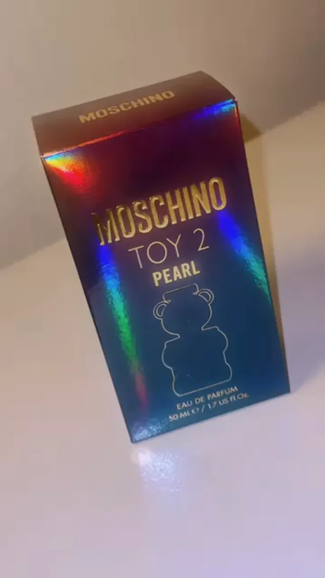 @moschino 大熊超Q～  新出的Moschino Toy2 Pearl！ pop up 在GuRneyPlaZa penang ya ❗️ 日期到10月31 而已哟～ 味道超清香好闻快去看看吧