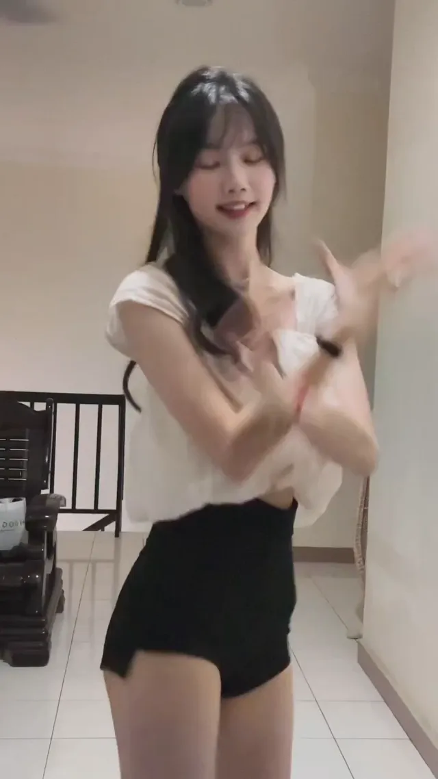 不专业哈勿喷🥲浅cover一下 #jisooblackpink #flower