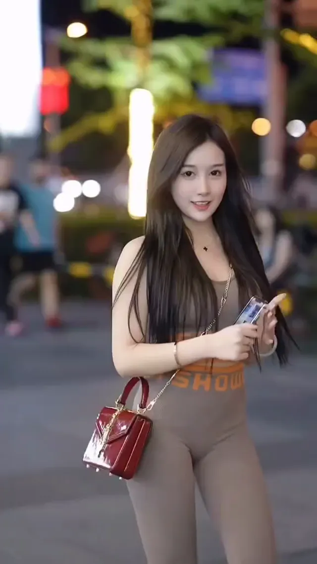 📸📸📸Follow me trending song 🥰 #fb #reels #viral #tranding #short