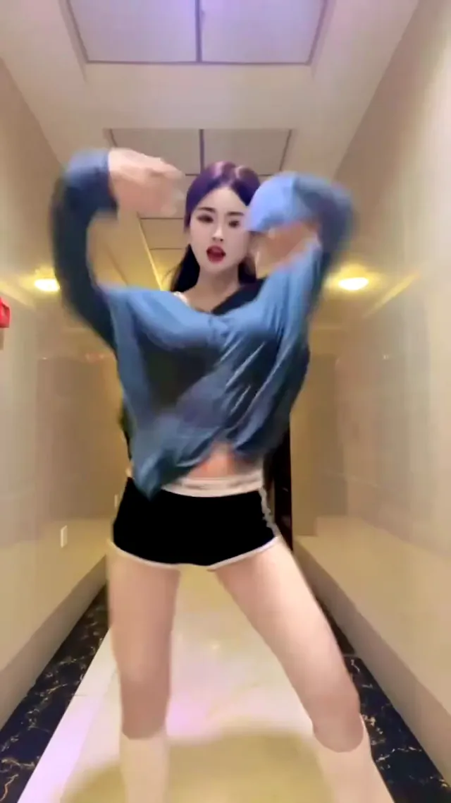 你眼神裡的故事，我全都想聽～