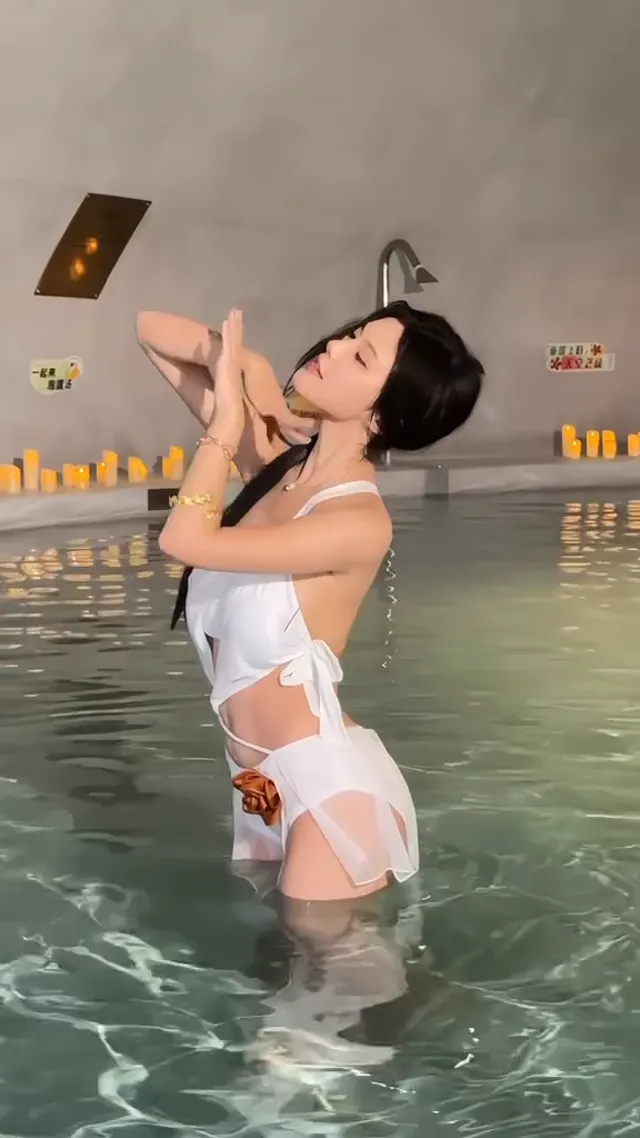 你現在有一點點想我了對吧？