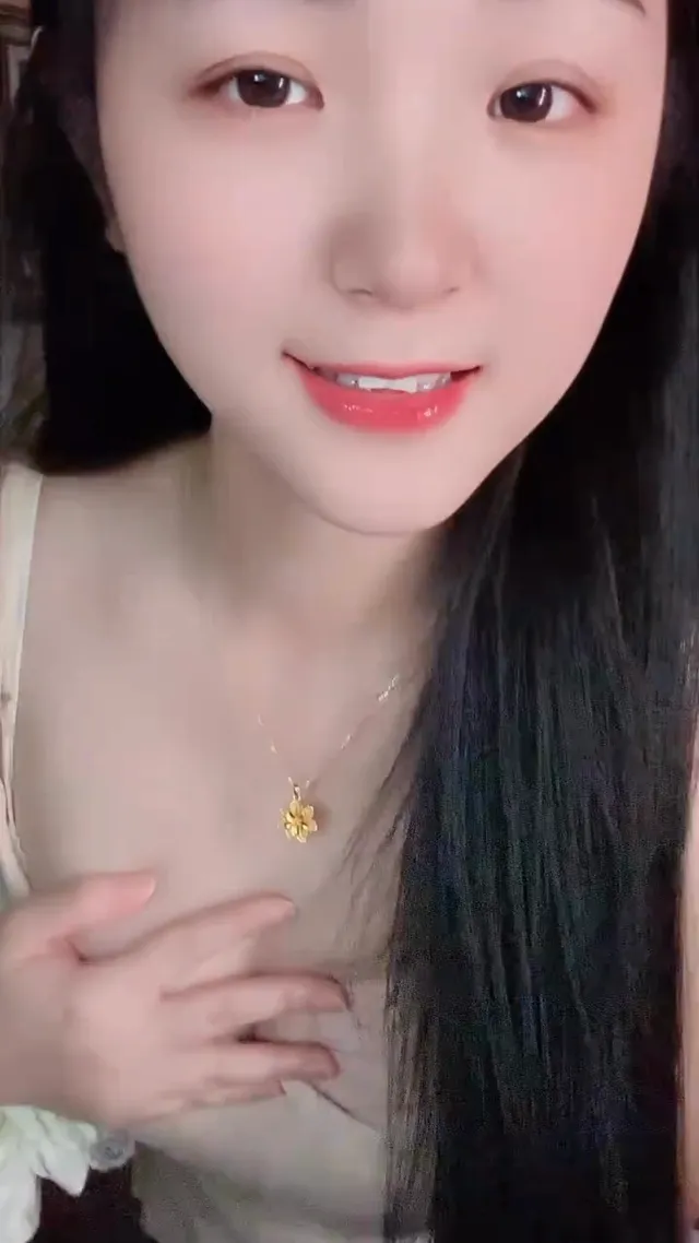被你盯著，我都不好意思了啦～