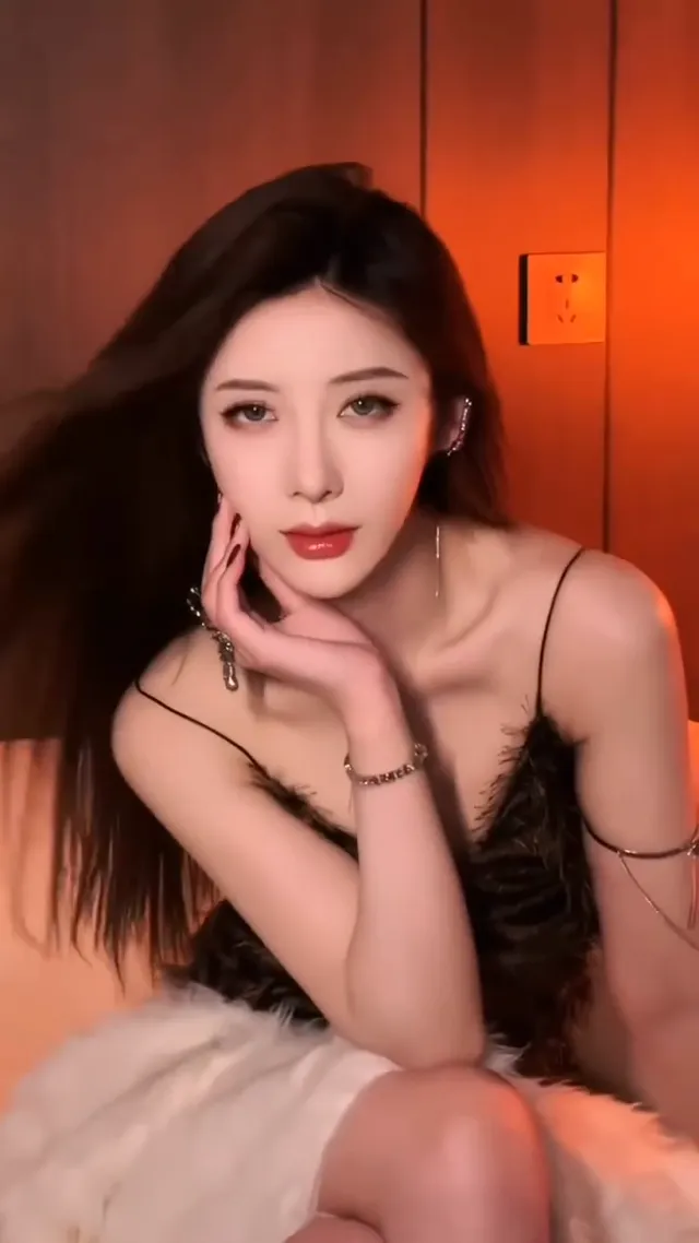 這眼神是什麼？愛上我了？