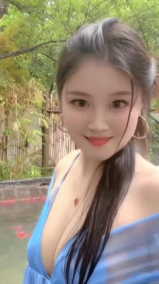 別再躲著看我了，快留言表白啦～