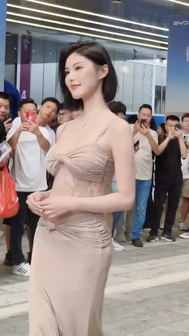 你敢按收藏，我就敢發下一張～