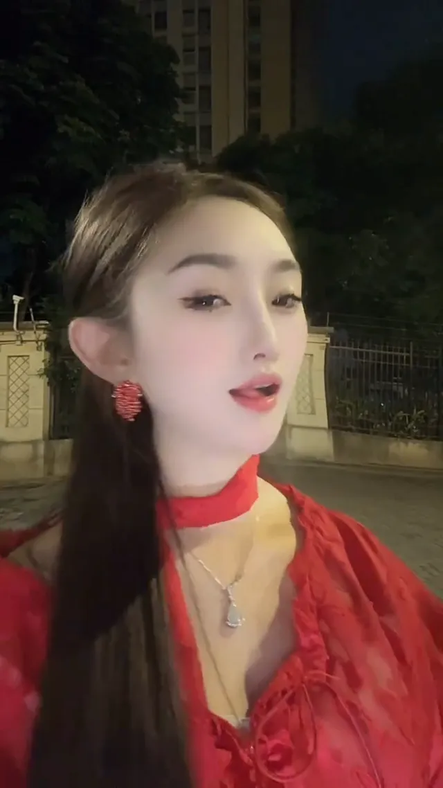 你眼裡的火，該不會是我燒的吧？