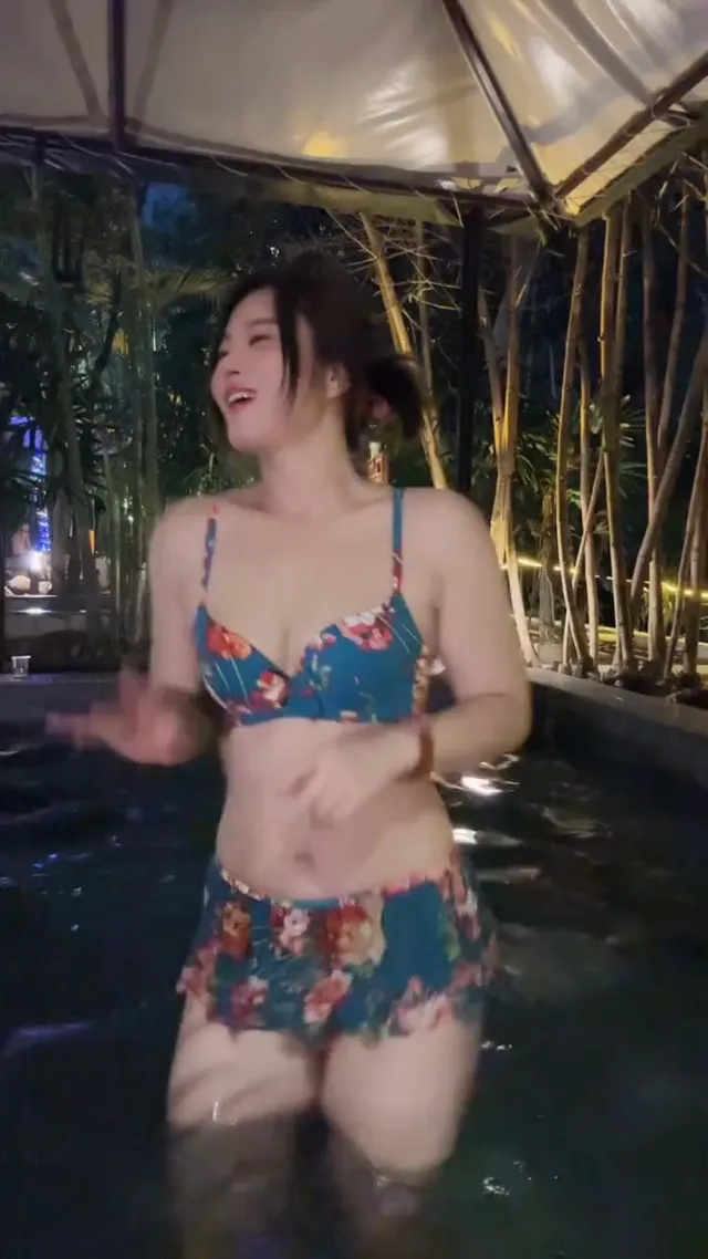 你再這樣看，我要把你圈粉囉❤️