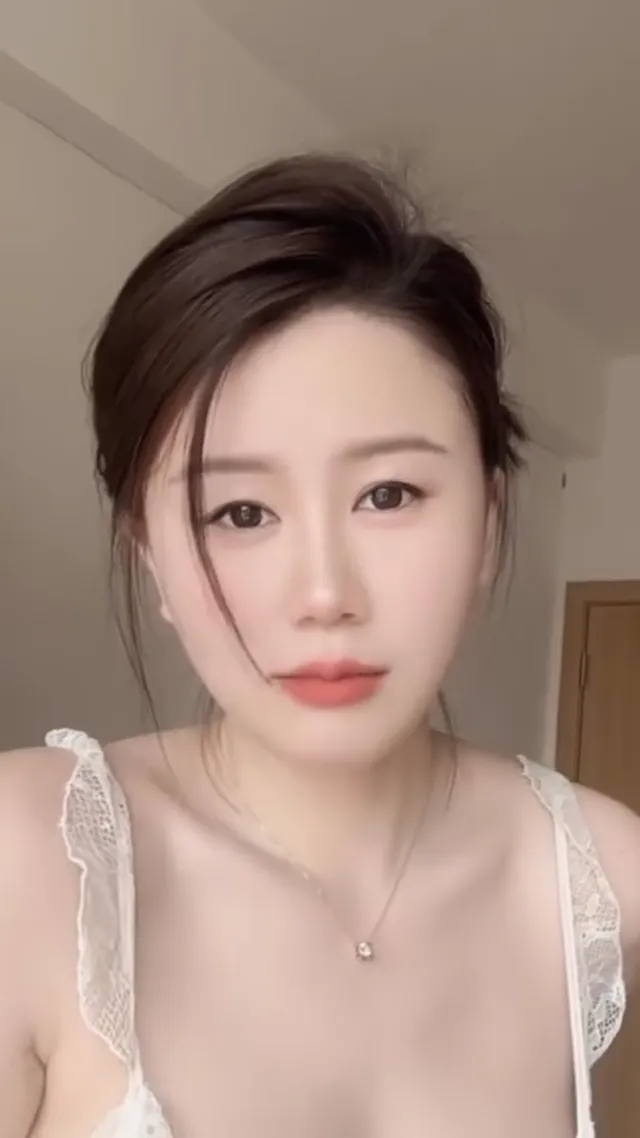 是不是想要我靠近一點？