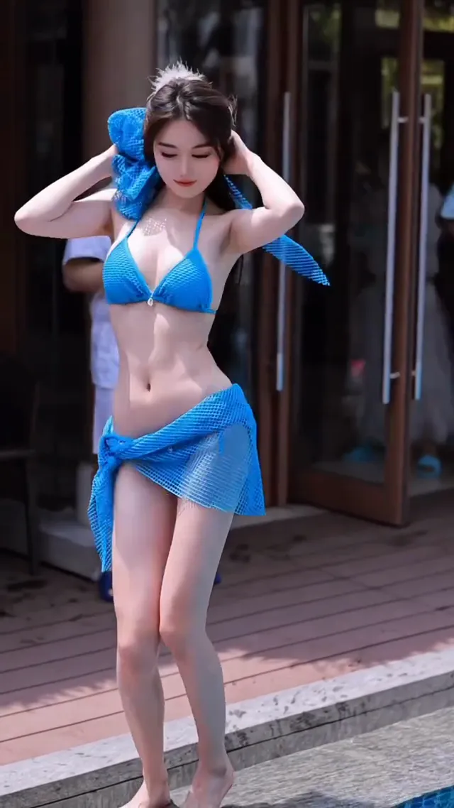 泳裝之外，你更想看的是哪裡？