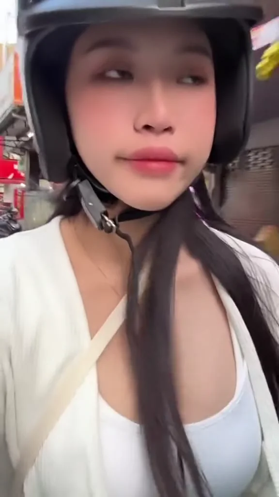 IG女神小蠻腰運動裝熱舞，活力全開！ 無所謂了