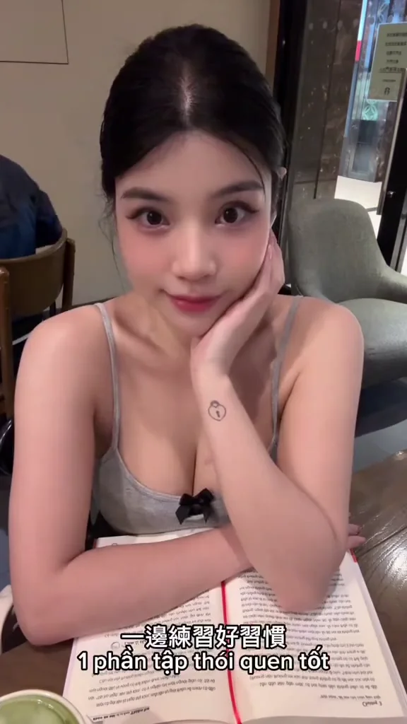 網路美女翹臀辣妹小背心亮相，鏡頭都捨不得離開！ 老公快來報名