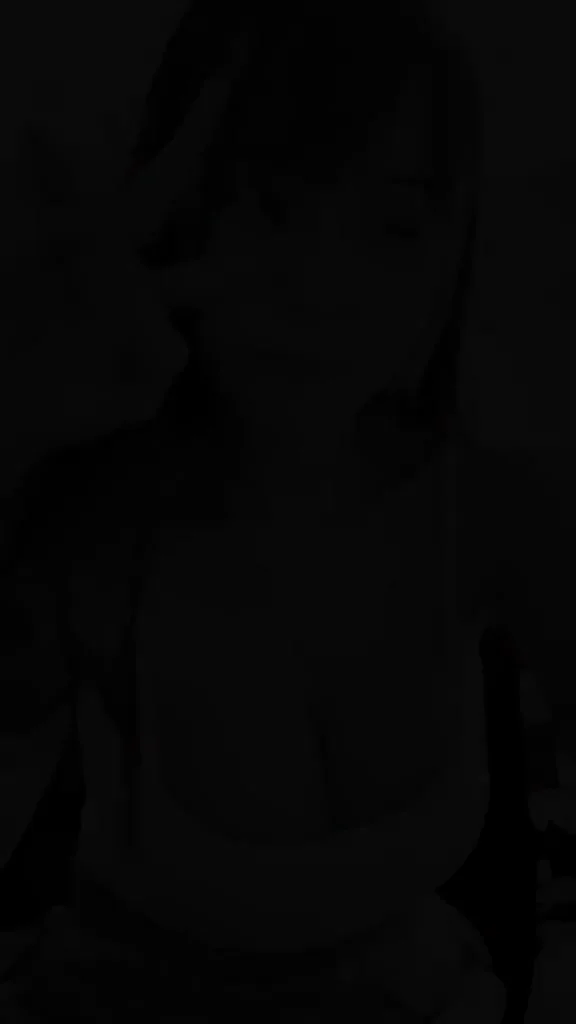 IG女神翹臀小背心回眸，簡直要命！ 想我嗎？