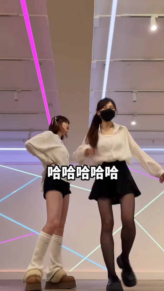 這邪惡的視角，黑絲好看