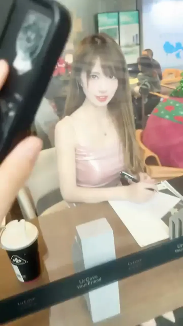 是不是欠追殺？👿