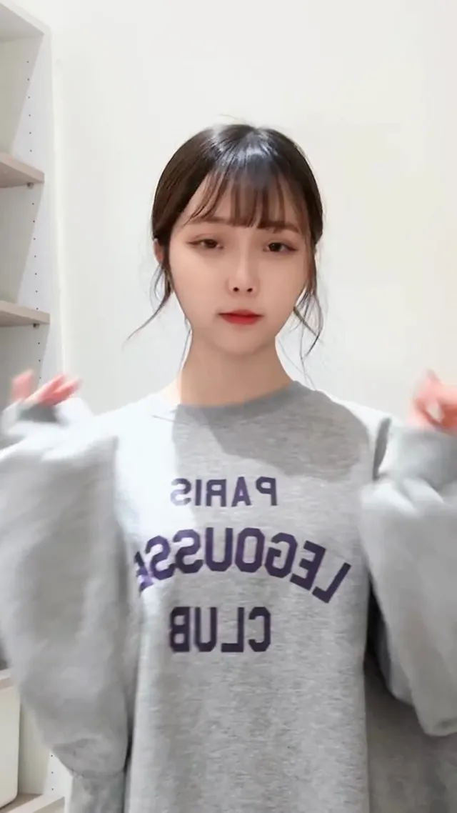 用五官跳舞😗