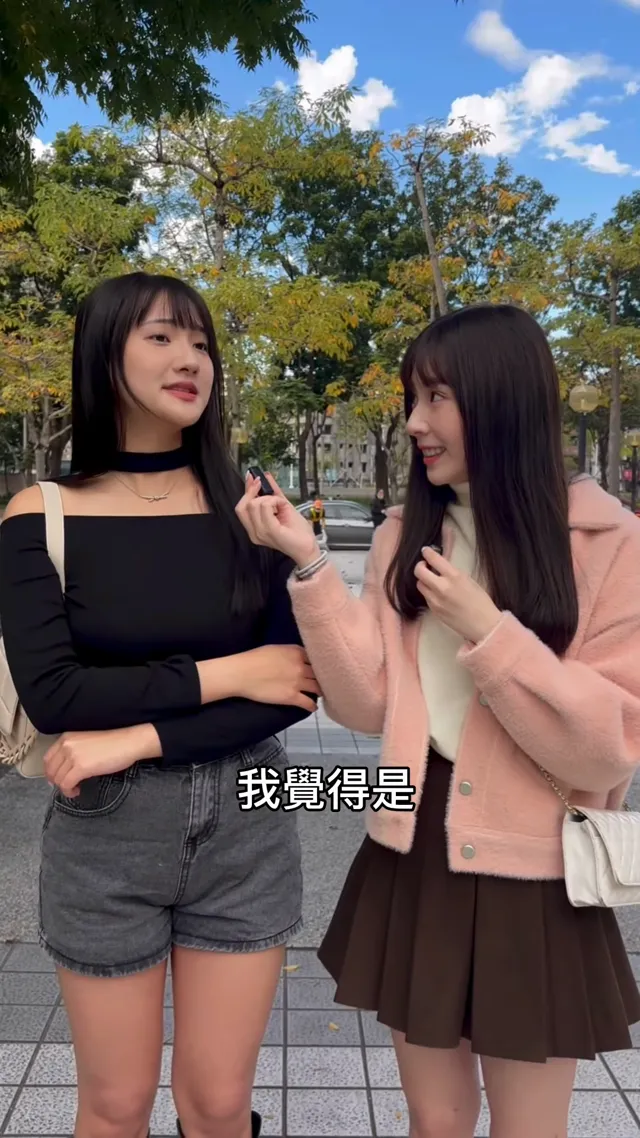 美女們給我的靈感⋯ 我該寫完它ㄇ #0元不用錢 #街訪 #主持 #接歌 #寫歌