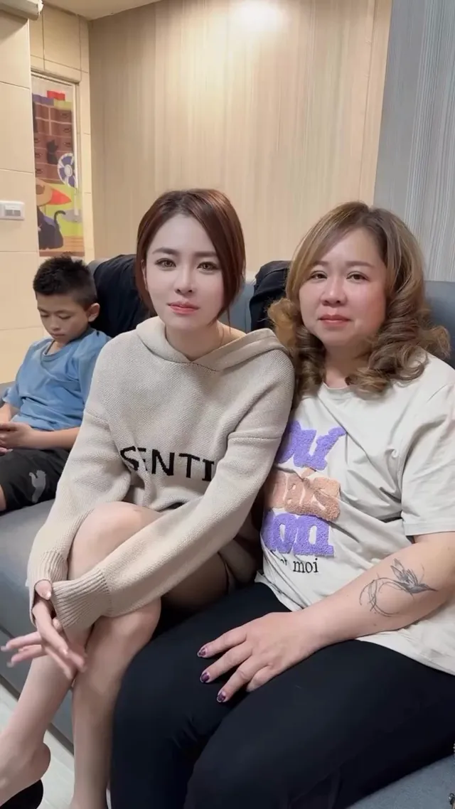 哇塞！美到很離譜，離譜是比我姐姐漂亮更想認識當朋友🤣😅🤣