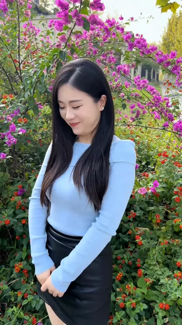 美麗、迷人的女人。 能跟這樣的人在一起就像做夢一樣🥺😌🌹