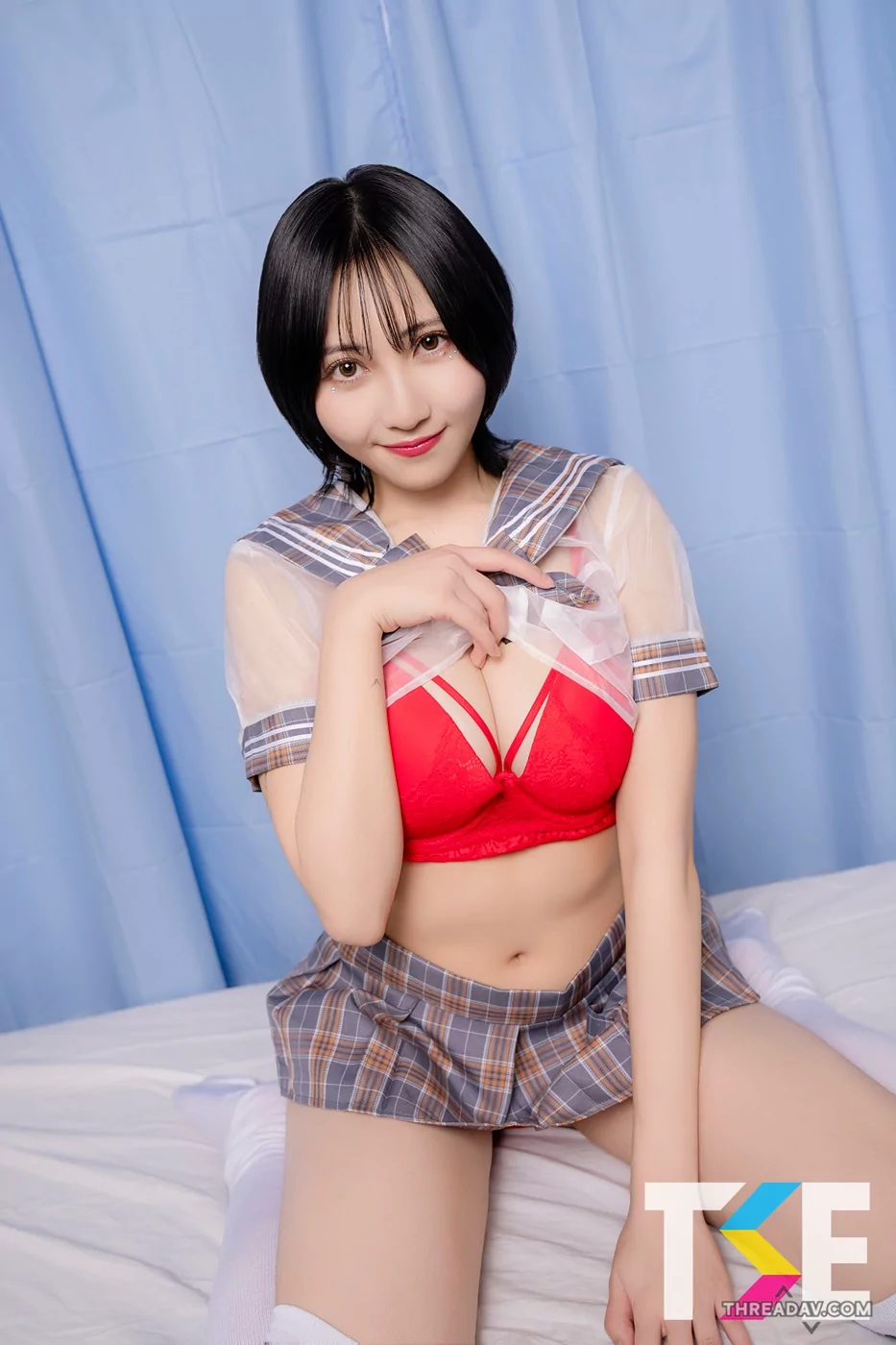 日本寫真偶像《辻莉莉莎》火辣寫真曝光！巨乳、翹臀、蠻腰全都有