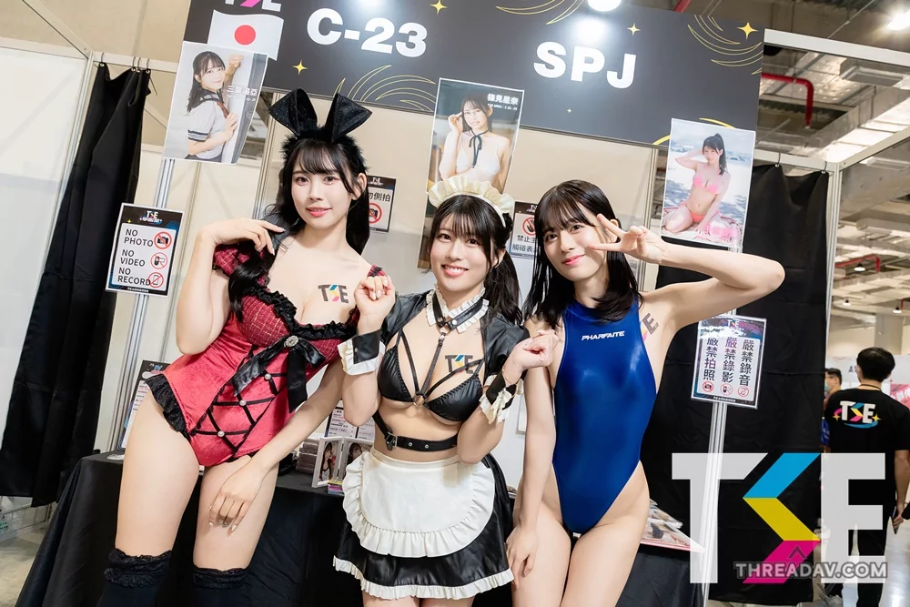 SPJ三大女神親簽周邊近距離拍拍！TSE甜蜜挑逗超幸福