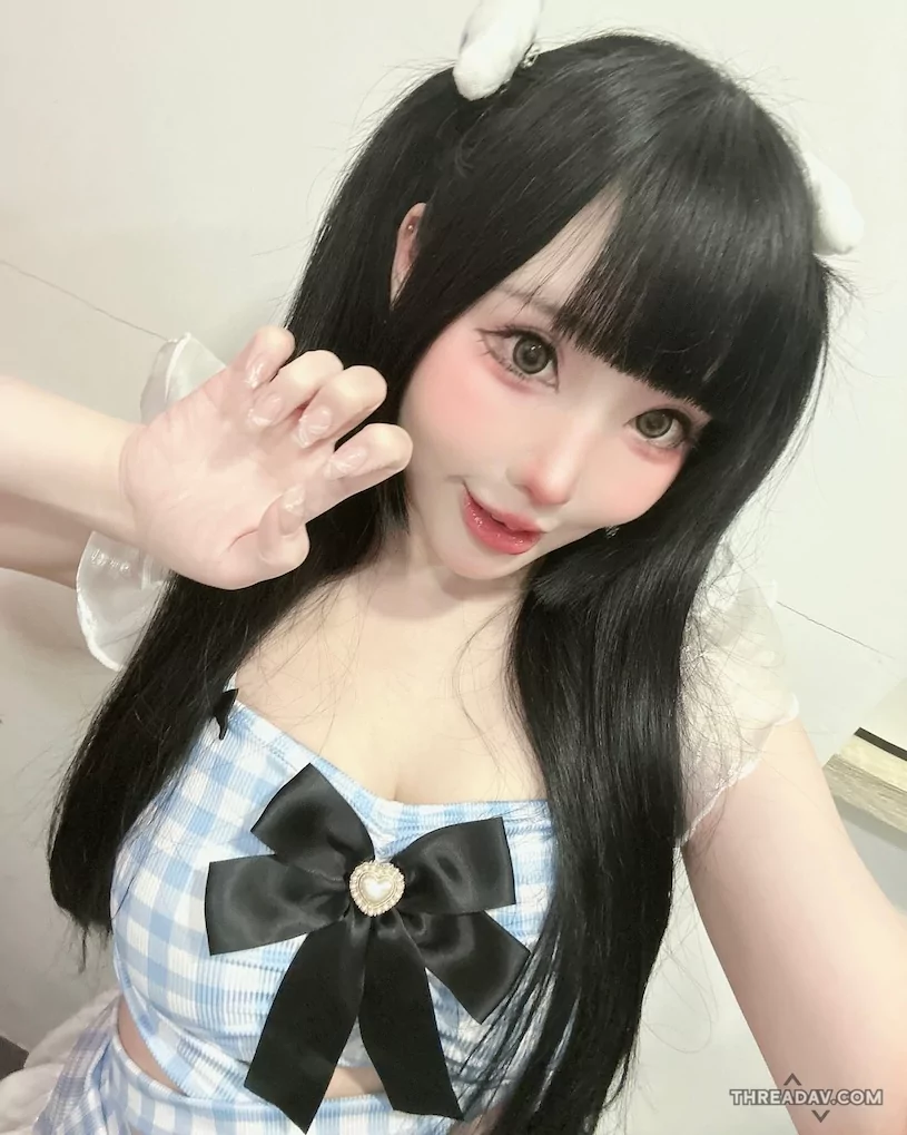 校園峰神榜！大眼巨乳妹「冰熙」與你在TSE有約！ - 網路美女