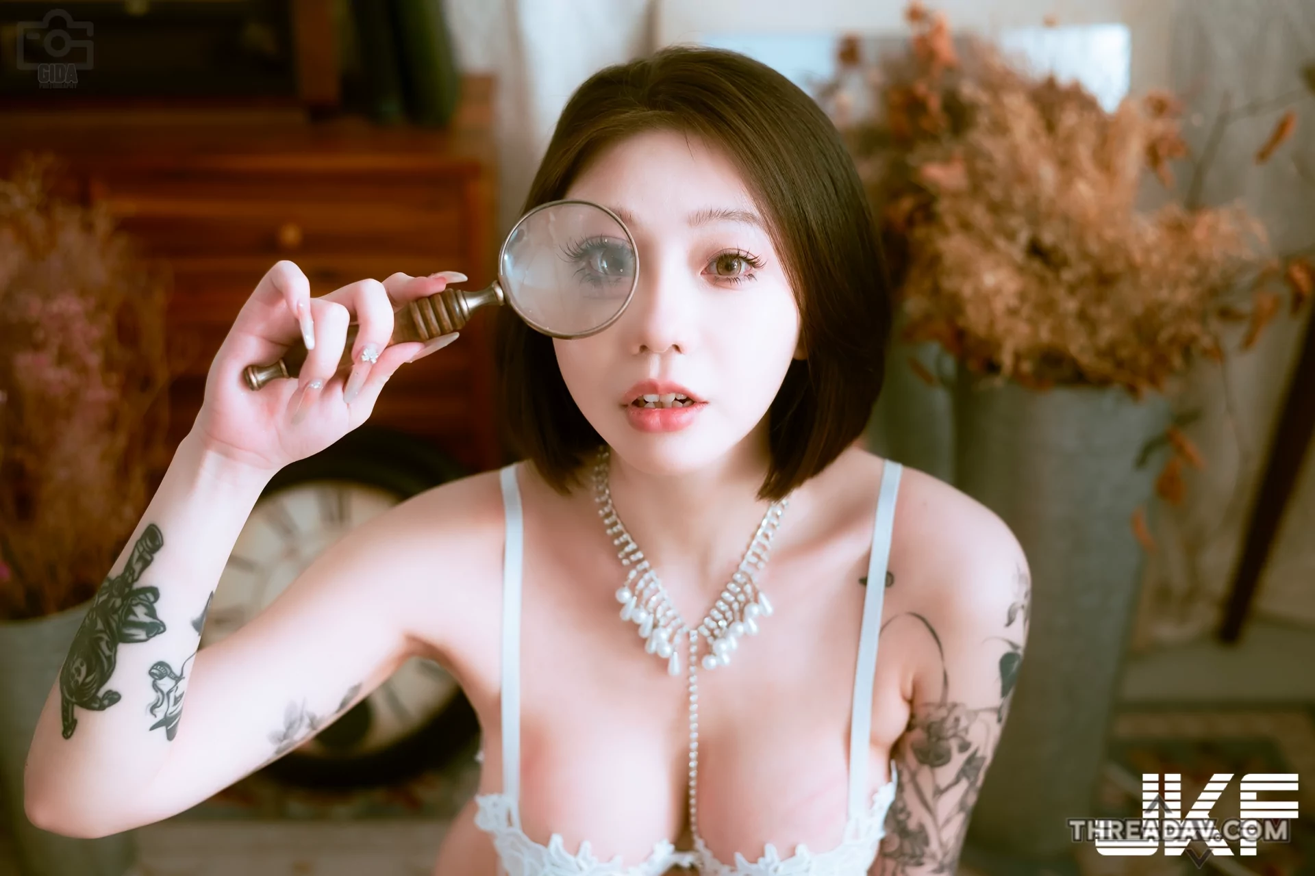 麻豆雅捷榻榻米挑逗照曝光！若隱若現的火辣身姿讓人心動 - 網路美女風采