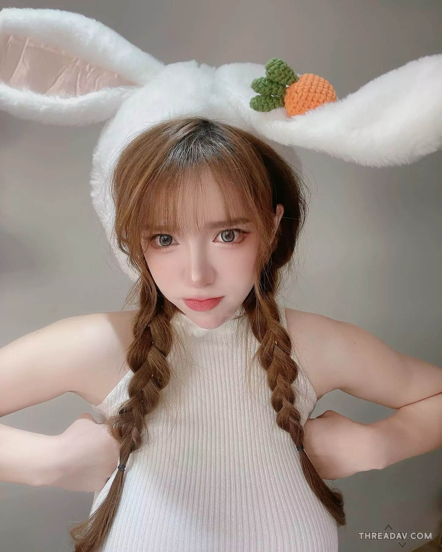 《本壘奈》巨乳兔兔挺胸展現火爆性格！看她如何不容小覷！