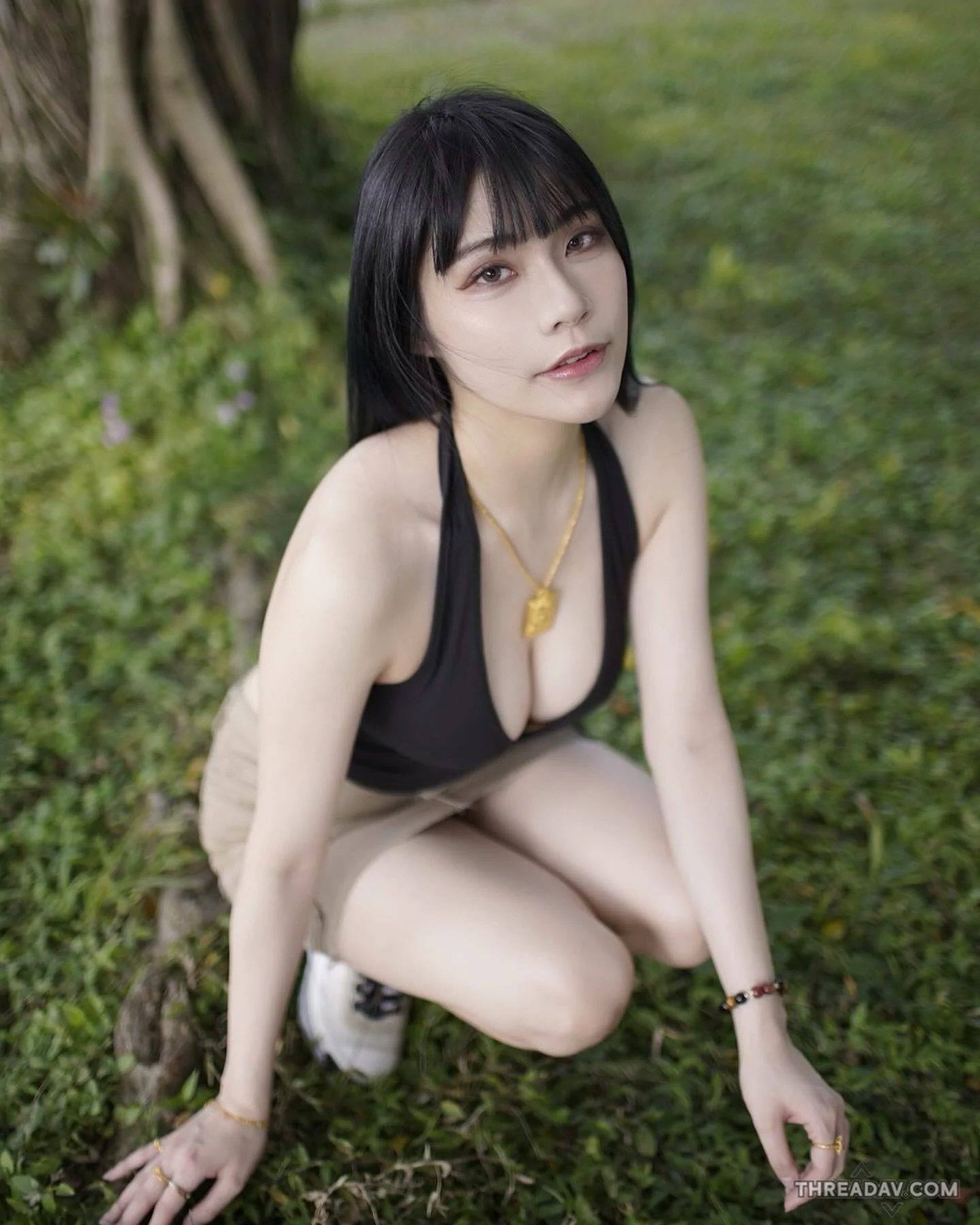 【澎湖民宿】熙熙老闆娘雪乳美腿大方秀出，好客招待客人！- 網路美女